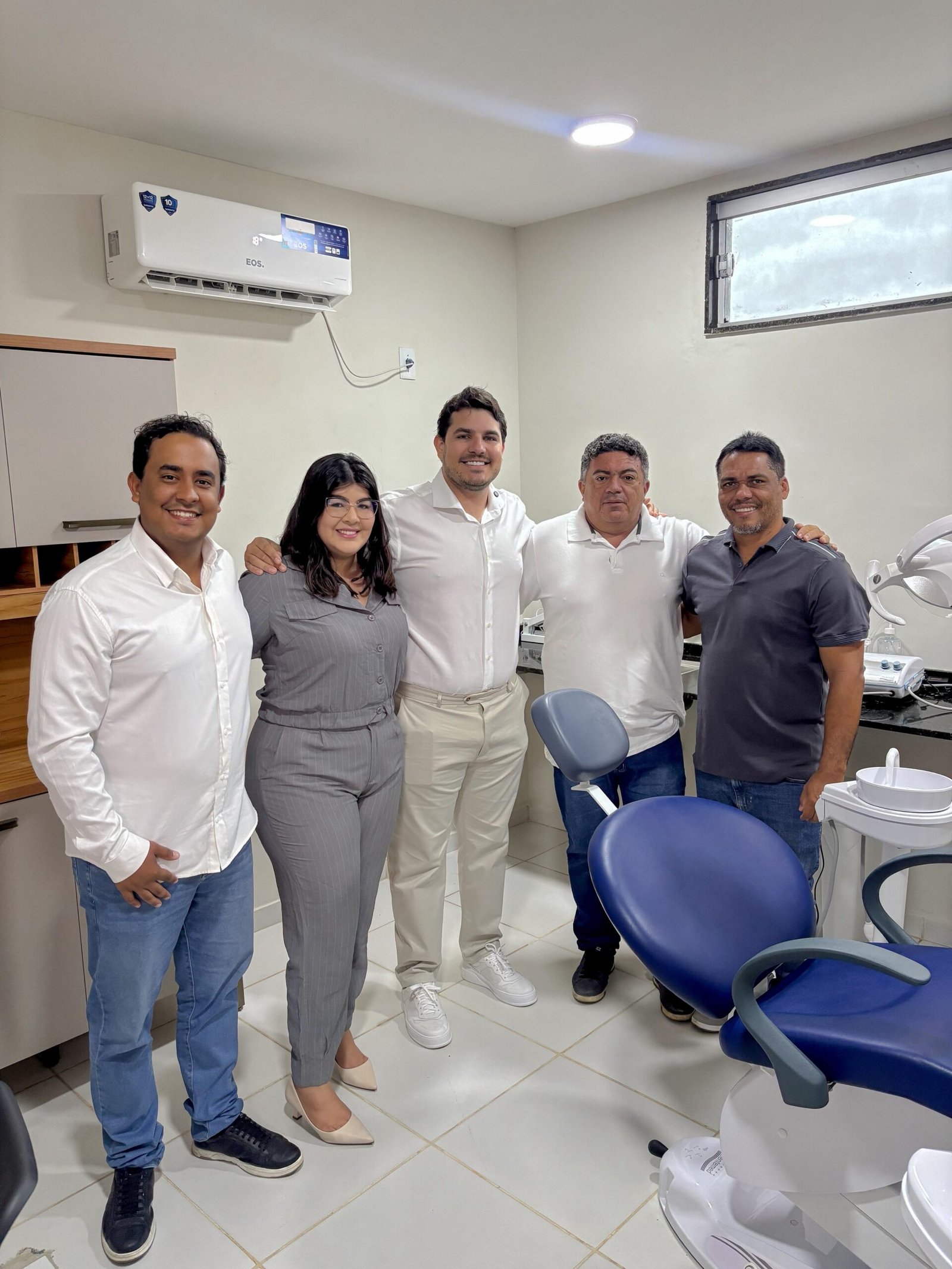 Prefeito de Orocó Ismael Lira, comemora avanço na saúde com a inauguração de novo consultório odontológico