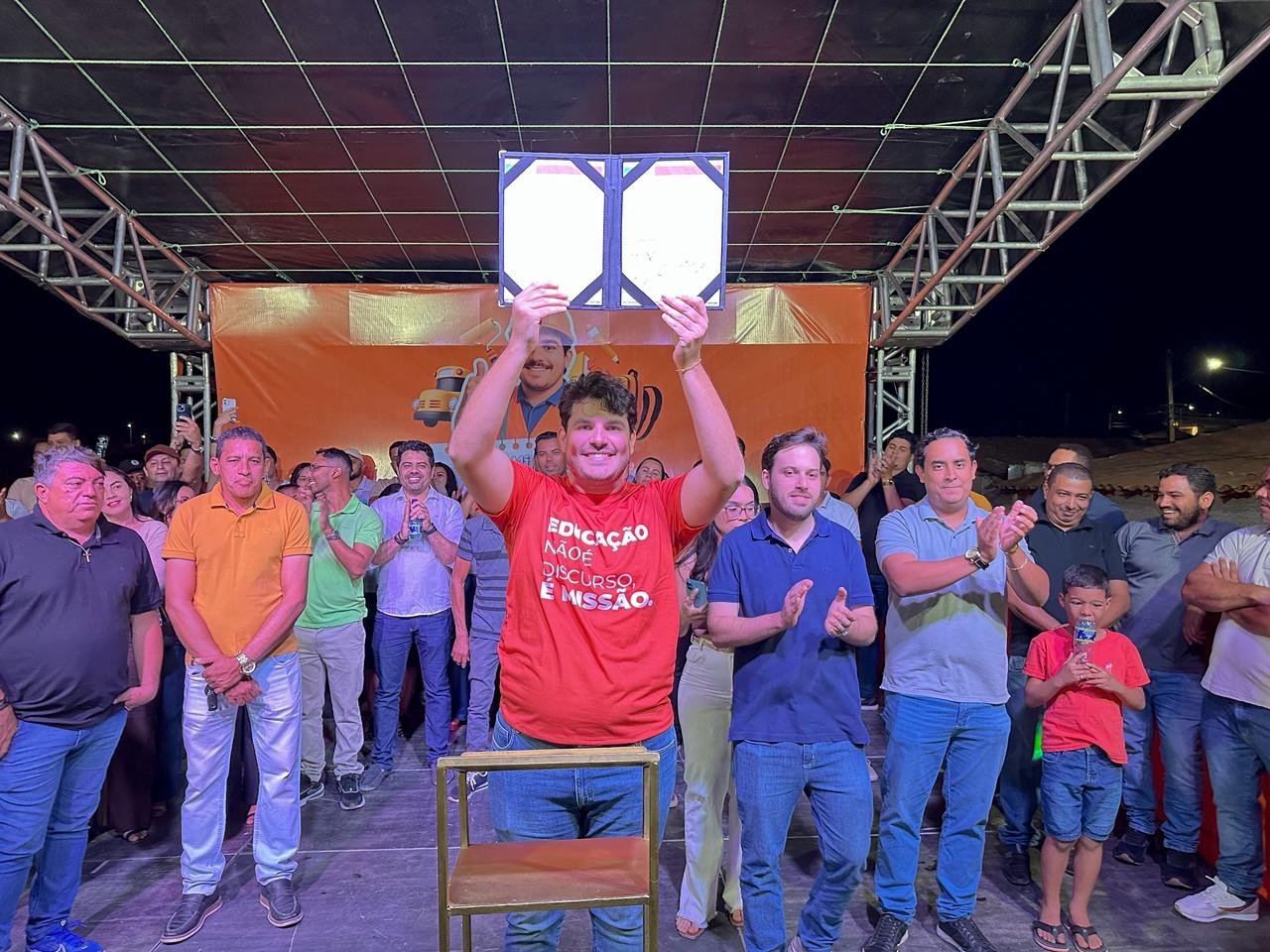 Prefeito Ismael Lira autoriza construção da Escola de Referência em Ensino Fundamental Josiane Barros Lira em Orocó