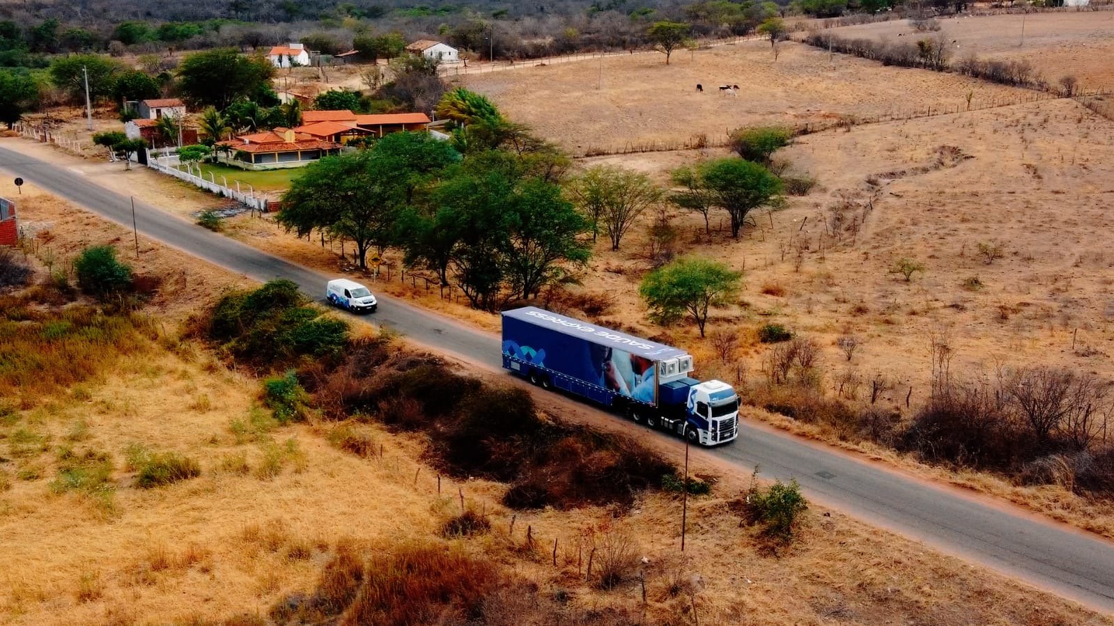 Carreta da Saúde chega ao distrito de Lagoa do Barro e já soma mais de 3 mil atendimentos realizados em 35 dias