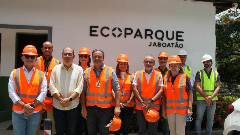 Comitiva de Juazeiro (BA) conhece in loco modelo jaboatonense na gestão de resíduos sólidos