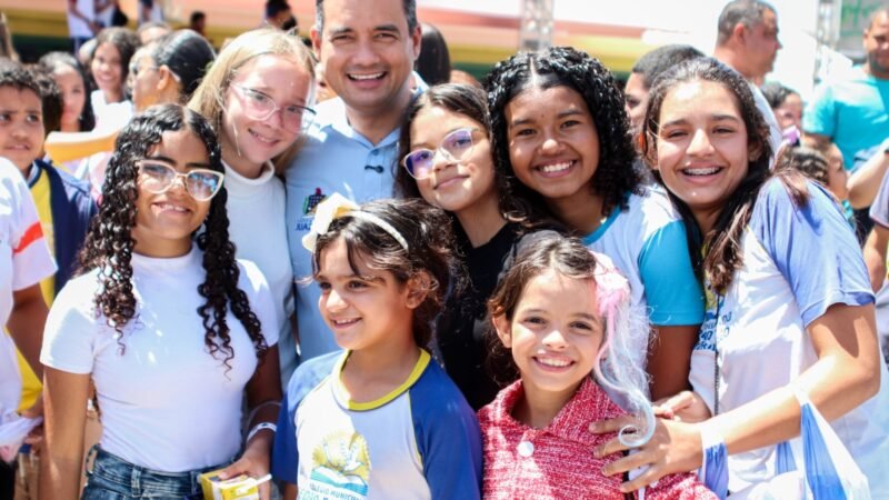 Prefeito Andrei abre o maior festival literário do Nordeste e transforma Juazeiro na capital da leitura e da arte
