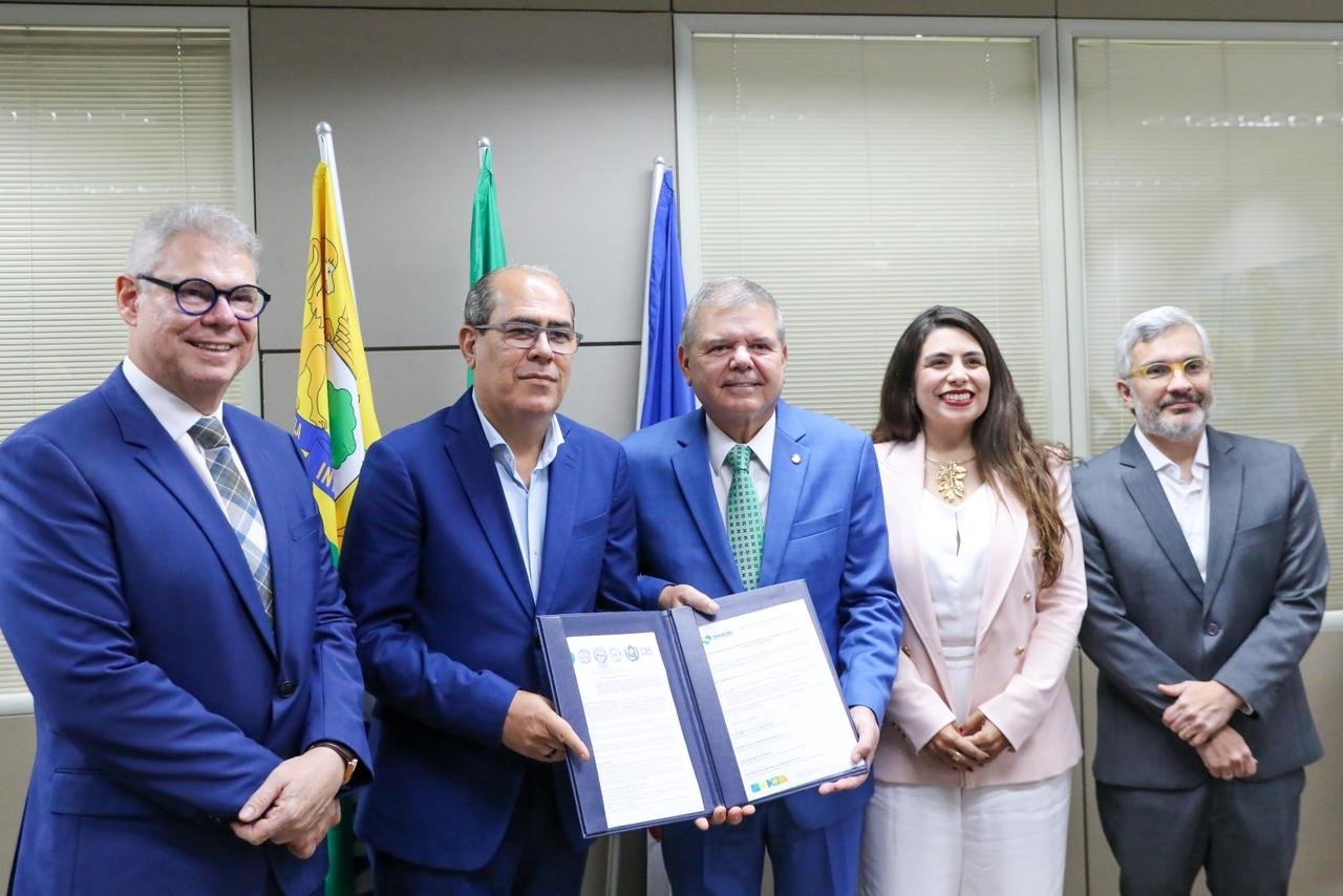 Prefeito Mano Medeiros e presidente do TJPE firmam parceria para ampliar conciliação em conflitos de consumo em Jaboatão