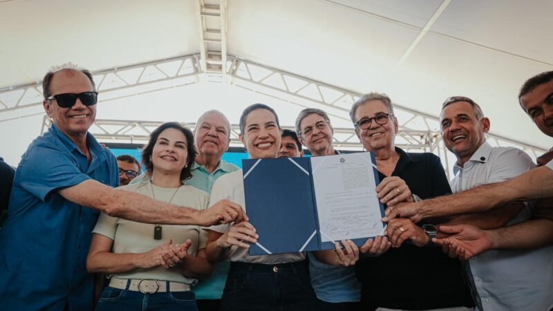 Em Timbaúba, na Mata Norte, governadora Raquel Lyra sanciona lei que autoriza o uso de créditos de ICMS para compensação de débitos do setor alcooleiro