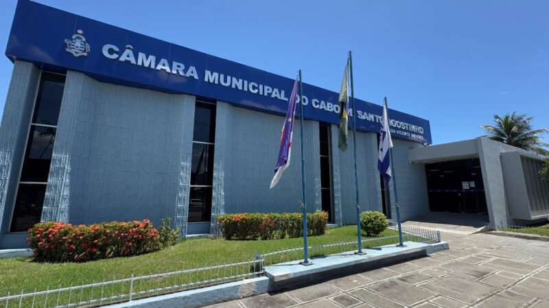 Câmara do Cabo inicia análise do parecer divergente do TCE sobre as contas do ex-prefeito Keko do Armazém