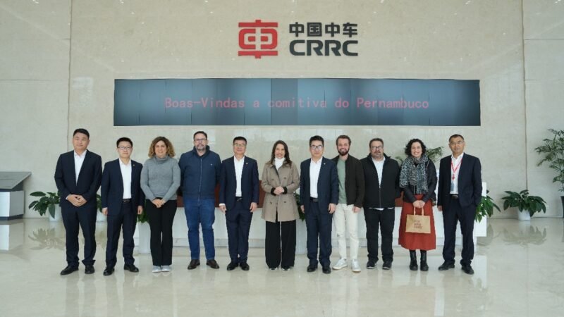 Em Qingdao, governadora Raquel Lyra se reúne com a maior fabricante de trens do mundo