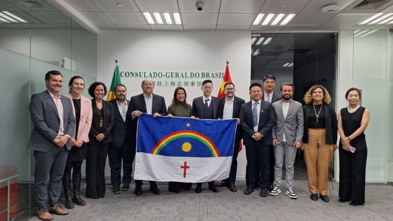Em Xangai, governadora Raquel Lyra abre relações entre Pernambuco e o maior porto do mundo em movimentação de contêineres