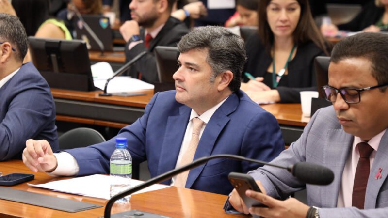 Com voto de Eduardo da Fonte, Câmara aprova projeto que garante mamografia anual a partir dos 40 anos