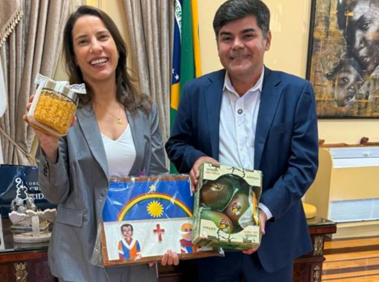 Prefeito Calby Carvalho declara apoio à reeleição de Raquel Lyra e ao ministro Silvio Costa Filho para o Senado