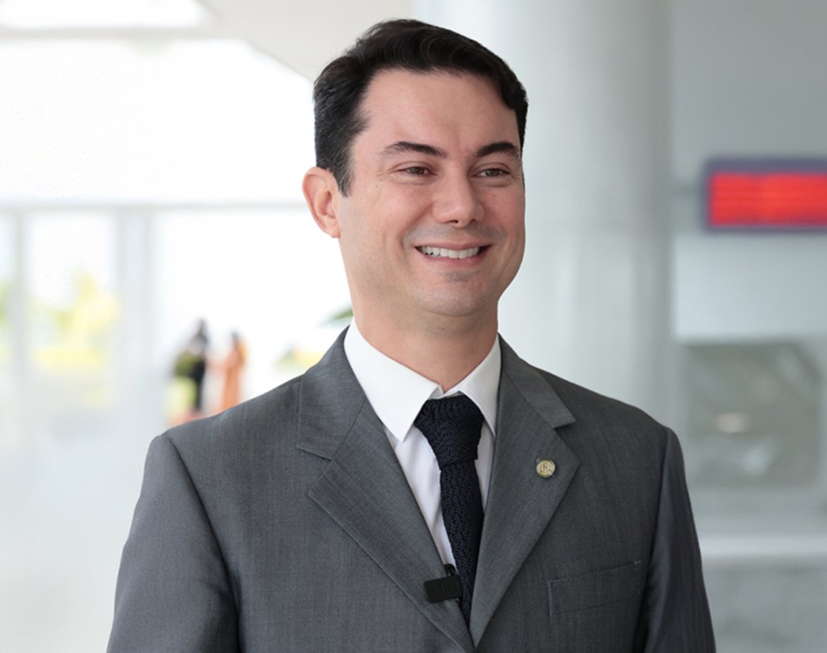 Clodoaldo Magalhães garante aprovação de projeto que reforça combate à adulteração de bebidas no Brasil