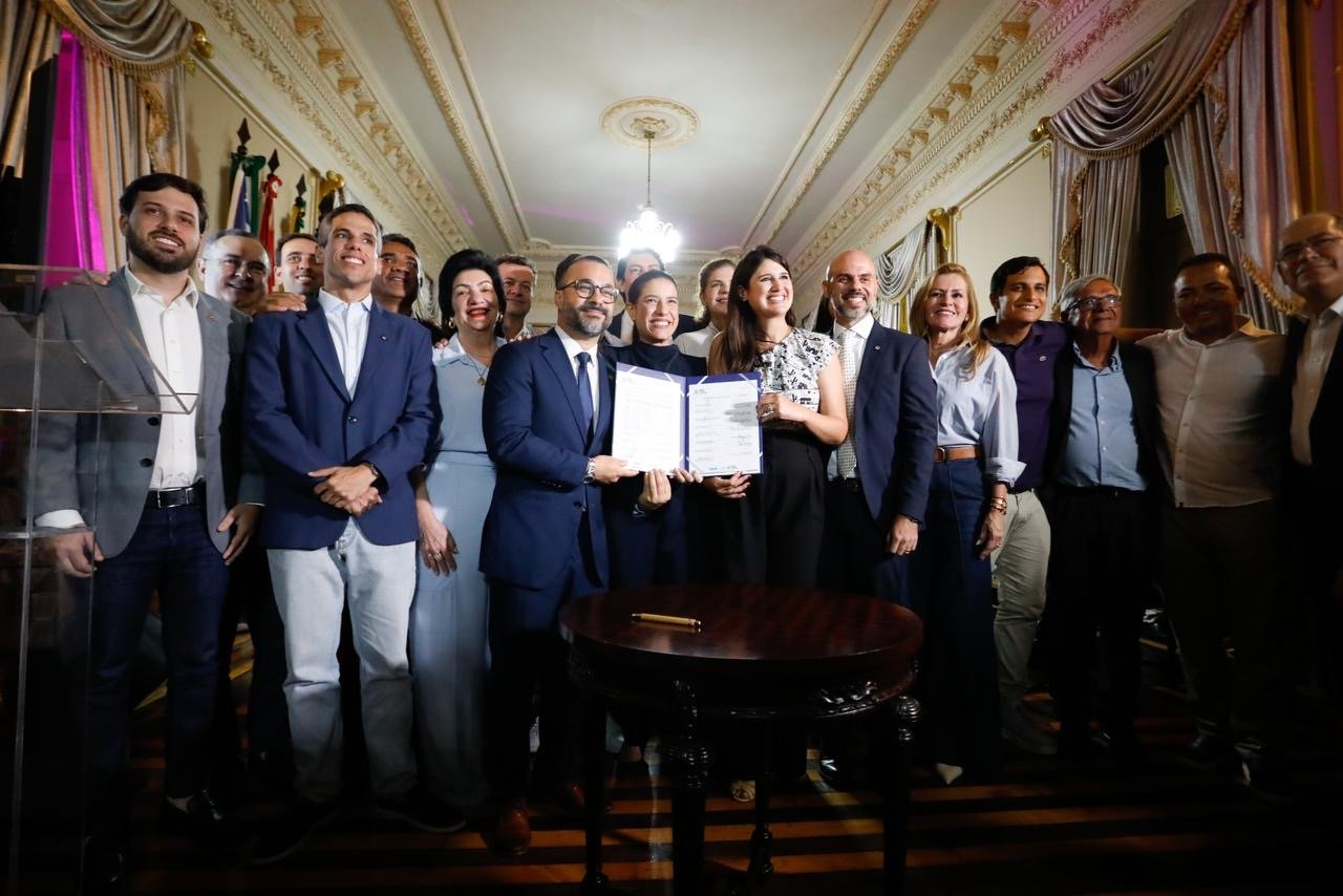 Governadora Raquel Lyra autoriza a construção de 15 Centros de Artes e Esportes e lança edital de fomento para artistas pernambucanos