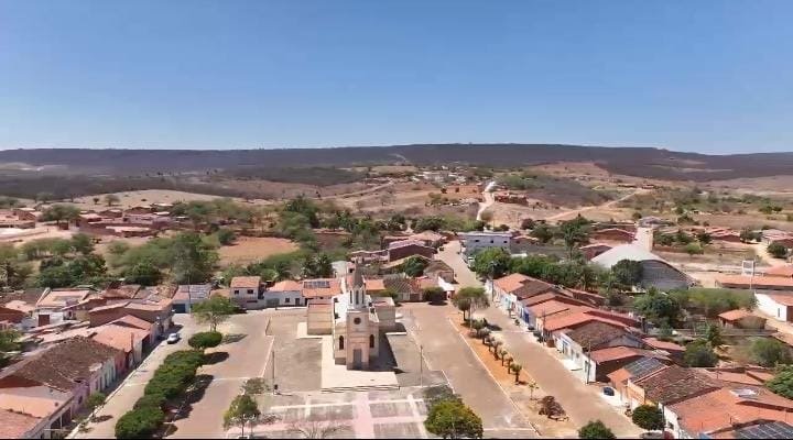 Histórico: prefeito Evilásio Mateus garante telefonia móvel 5G para o distrito de Bom Jardim do Araripe