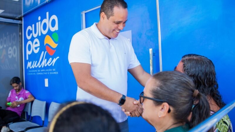 Jeferson Timóteo acompanha ação da Carreta da Mulher no Cabo. Atendimentos vão até o sábado