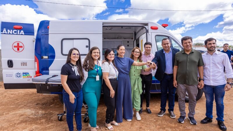Débora Almeida denuncia prefeito de São Bento do Una por uso indevido de ambulância UTI