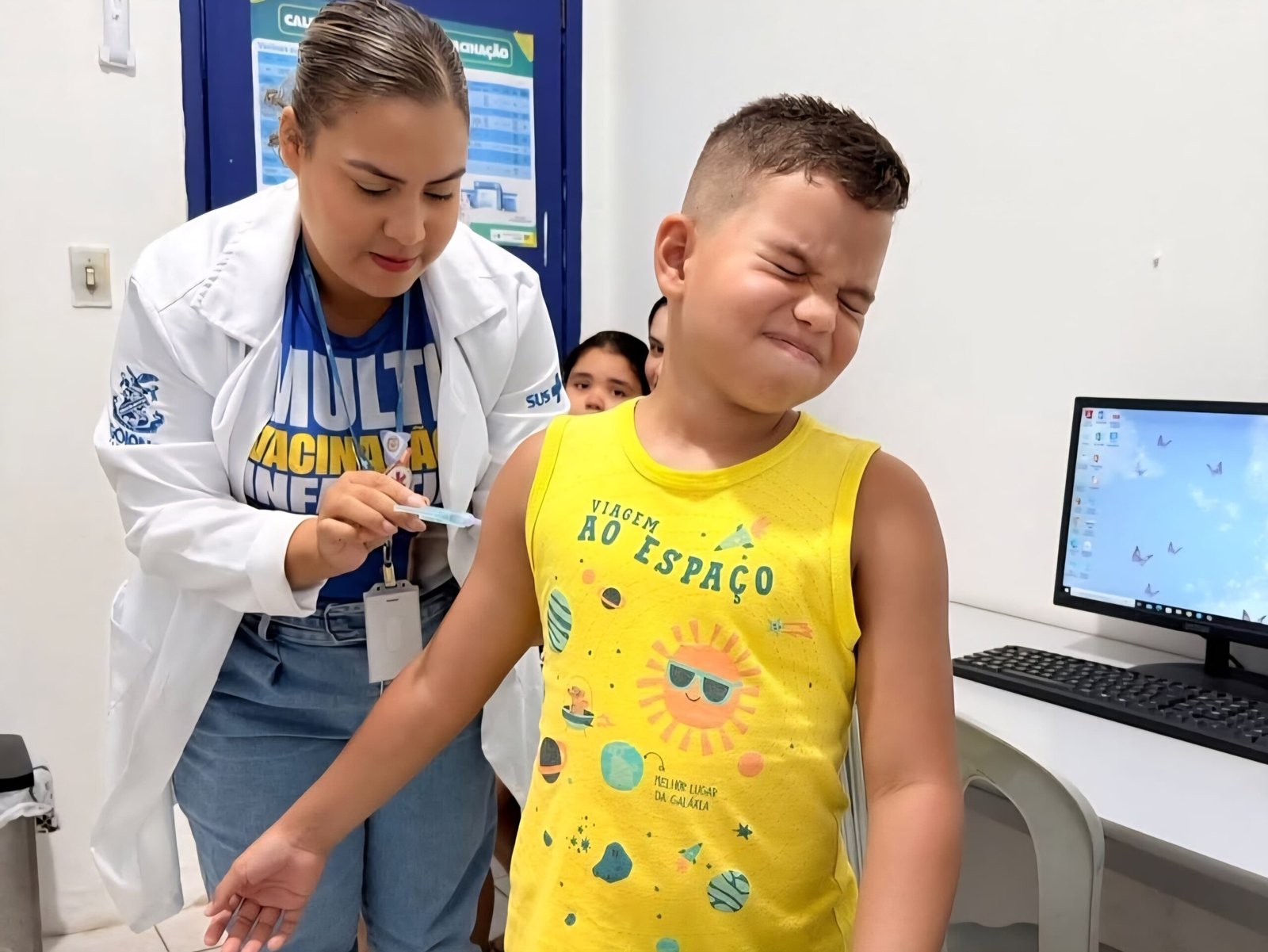 GOIANA APLICA MAIS DE MIL DOSES DE VACINAS NO DIA D DE MOBILIZAÇÃOCampanha segue até o dia 31 de outubro com ações em todas as unidades de saúde do município