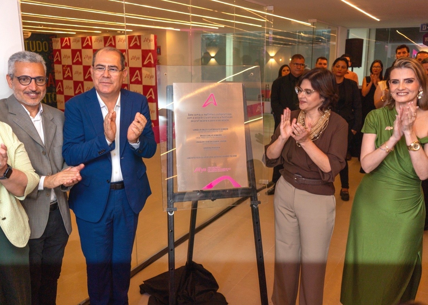 Prefeito Mano Medeiros participa da inauguração do novo campus da Afya Jaboatão e destaca avanço para a saúde e a educação no município