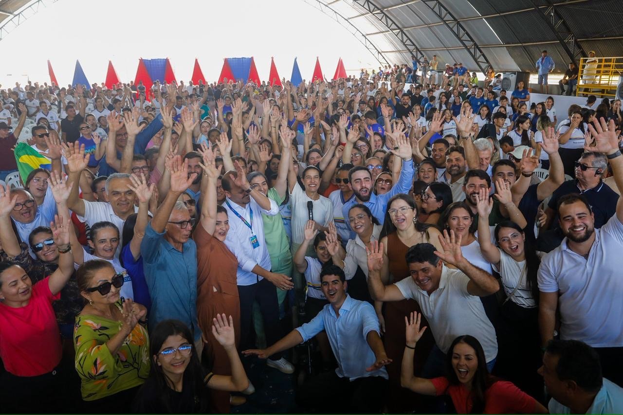 Raquel Lyra mostra presença forte no Sertão do São Francisco