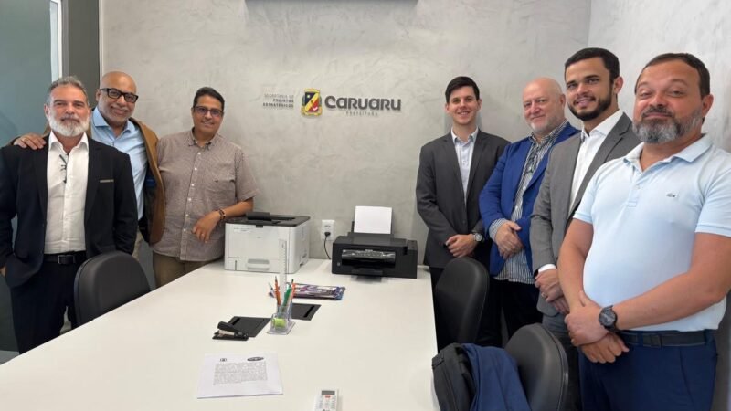 Secretaria de Projetos Estratégicos de Caruaru recebe visita de empresa europeia com expertise em logística aérea para o aeroporto