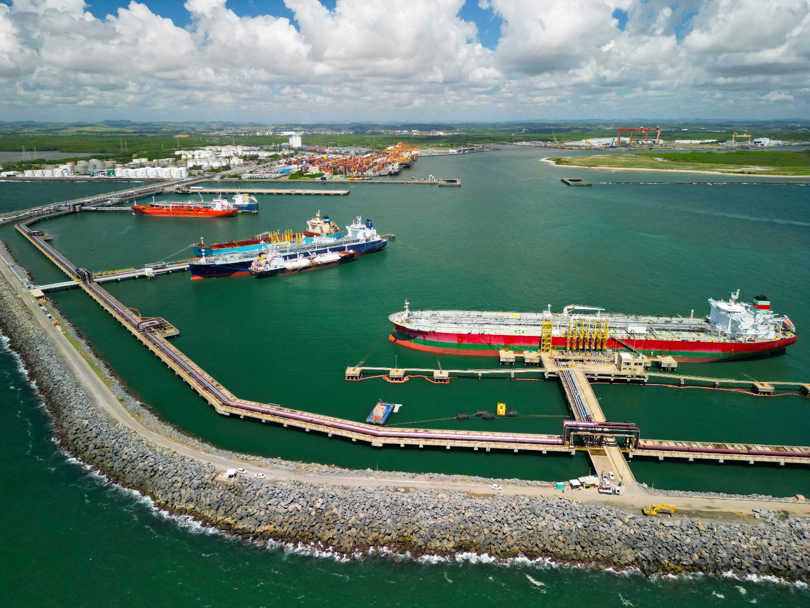 Suape celebra 47 anos com novosinvestimentos e foco na transição energética