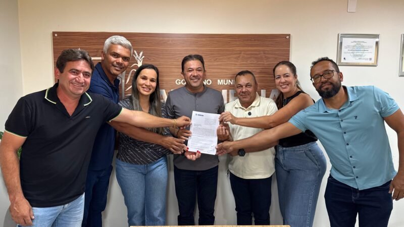 Prefeito Evilásio Mateus assina ordem de serviço para construção de uma Creche no distrito de Bom Jardim do Araripe