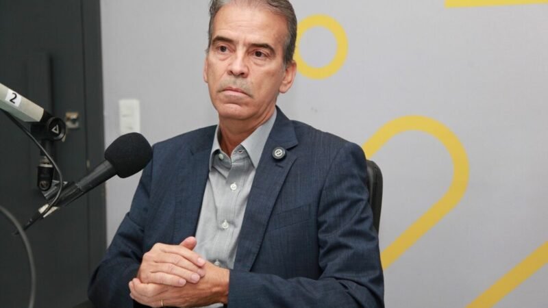 Prisão de Bolsonaro tem reação de Feitosa em Pernambuco