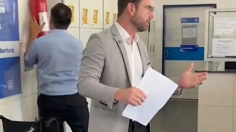 EDUARDO MOURA FLAGRA GRAVES RISCOS SANITÁRIOS EM MATERNIDADE DO RECIFE. PACIENTE IDOSO COM SUSPEITA DE TUBERCULOSE ESTAVA AO LADO DE RECÉM-NASCIDOS