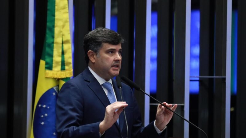 Eduardo da Fonte celebra retirada da taxa de 40% sobre produtos brasileiros, especialmente do Nordeste