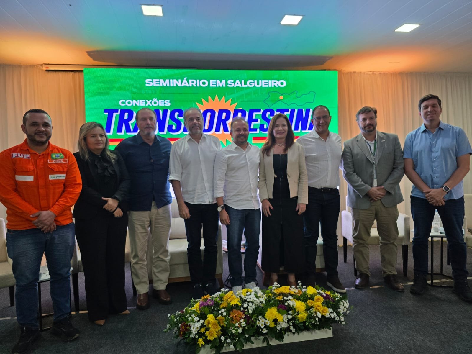 Governadora Raquel Lyra participa em Suape do encerramento da série de seminários Conexões Transnordestina 