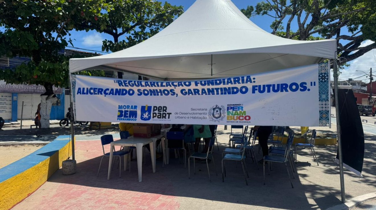 Cajueiro Seco e Governo do Estado fazem mutirão por regularização fundiáriaEvento na Praça Nossa Senhora do Carmo, de 4 a 7 de novembro, promove cadastramento e conscientização sobre o direito à propriedade