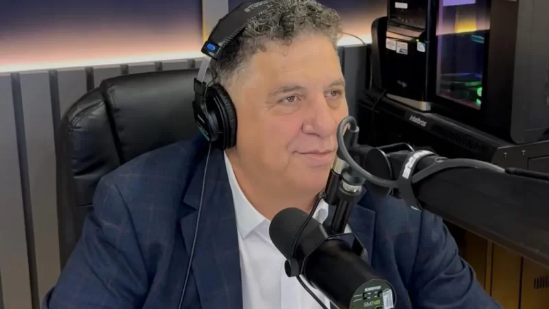 Deputado estadual Pastor Cleiton Collins celebra 30 anos do programa Bom Dia Vida