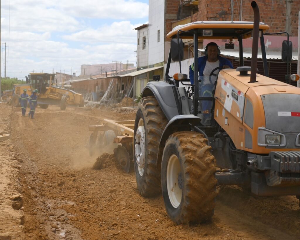 ProJua transforma a Avenida Ozelina Dias e impulsiona o desenvolvimento na região dos bairros Alto da Maravilha, Maria Goretti e Lomanto Júnior