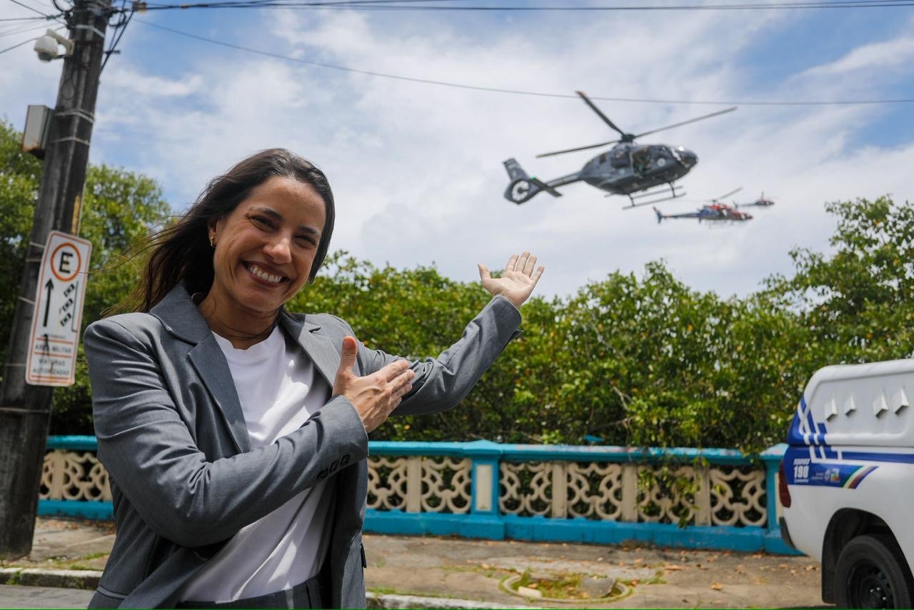 Juntos pela Segurança: governadora Raquel Lyra reforça segurança pública com entrega de R$ 73 milhões em armas, viaturas e helicóptero
