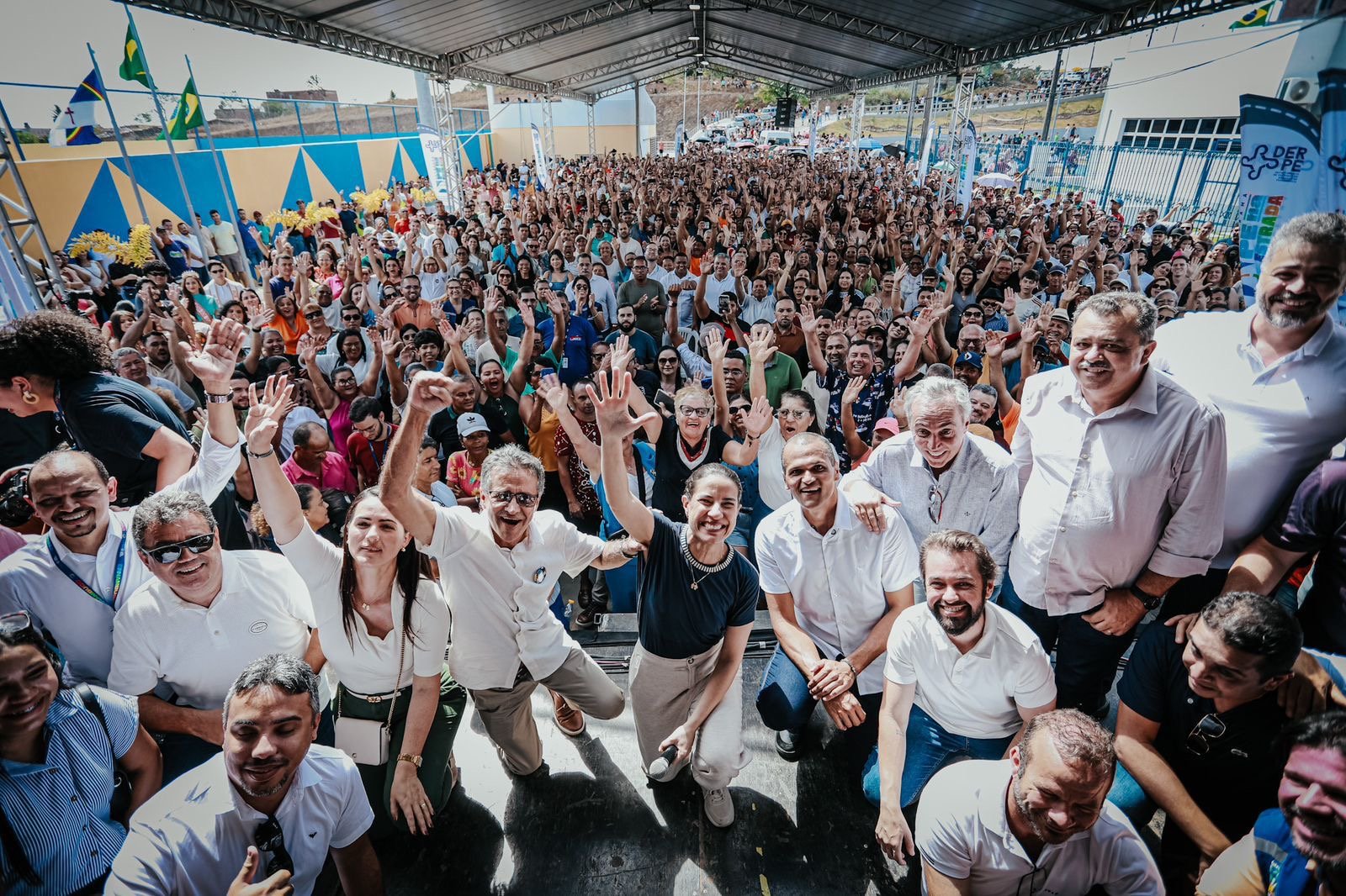 Em Bom Jardim, governadora Raquel Lyra autoriza início das obras da PE-088 e firma convênio para construção de duas escolas