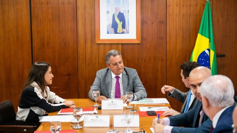 Em Brasília, governadora Raquel Lyra cumpre agendas com ministros para discutir sobre andamento de obras estruturantes em Pernambuco