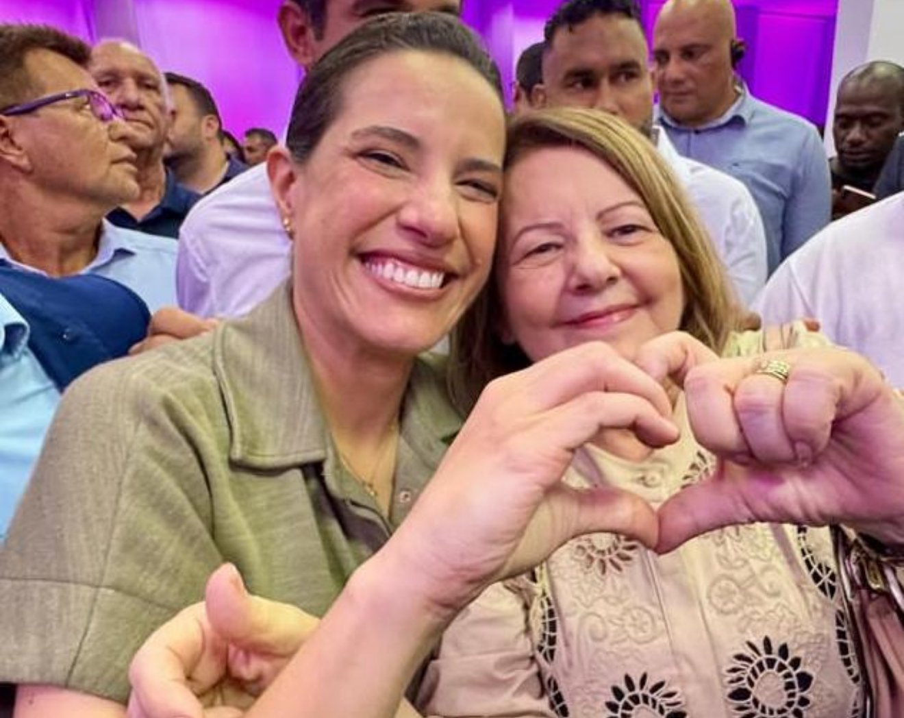 Bastidores da Política em Cortês: Alianças,jogo duplo e Contradições Envolvendo a Família Borba