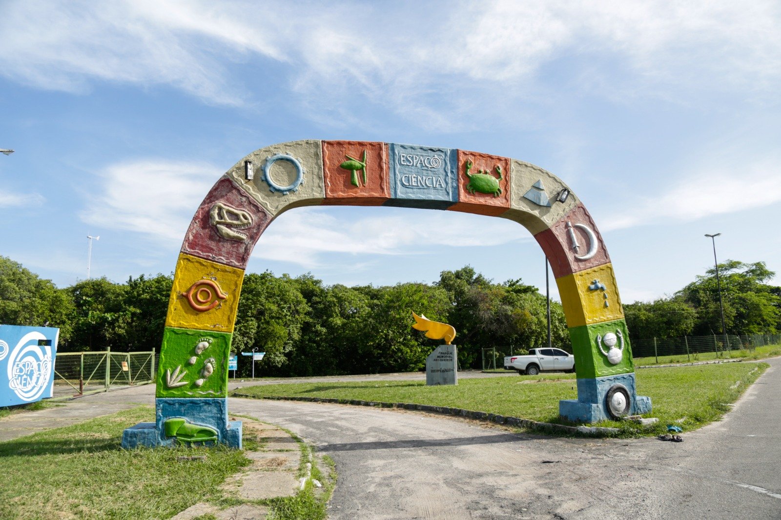 Governo de Pernambuco inaugura exposição “Quantum: da descoberta à revolução tecnológica” no Espaço Ciência