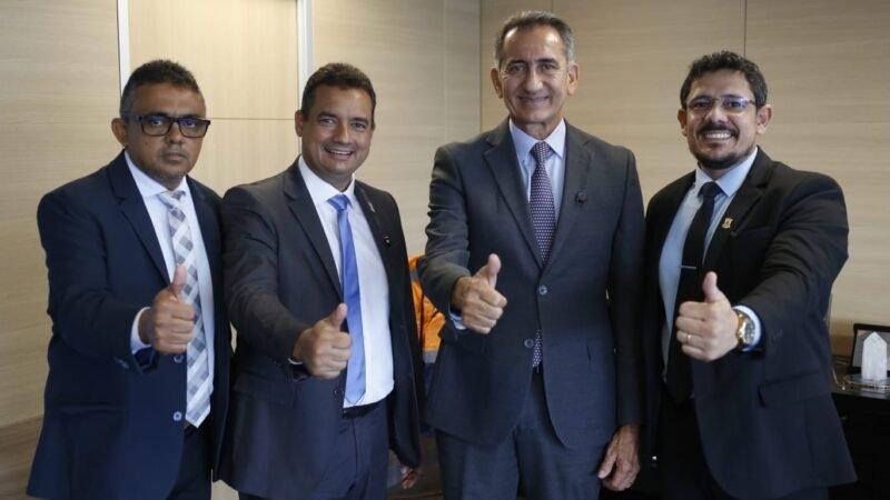 Prefeito de Juazeiro cumpre segundo dia de agenda em Brasília, com foco em habitação, saúde, infraestrutura e segurança hídrica