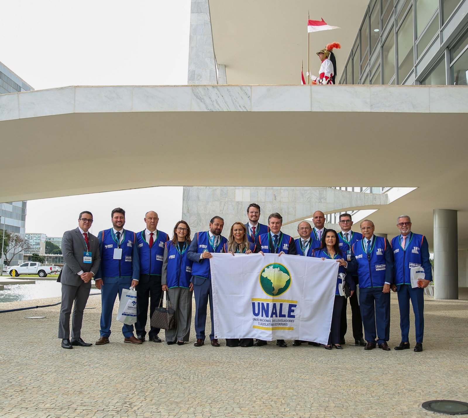 A Voz do Agreste no Planalto Central: Débora Almeida participou da 1ª Marcha Nacional dos Deputados Estaduais em Brasília