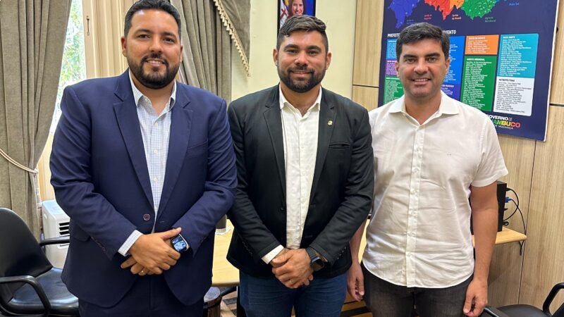 Timbaúba: Vereador Tarcísio Batista reafirma apoio ao deputado estadual Kaio Maniçoba e busca recursos na casa civil para o município