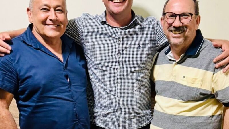 Thiago de Miel amplia base e recebe apoio de Flávio Rocha e Ricardo do SAAE