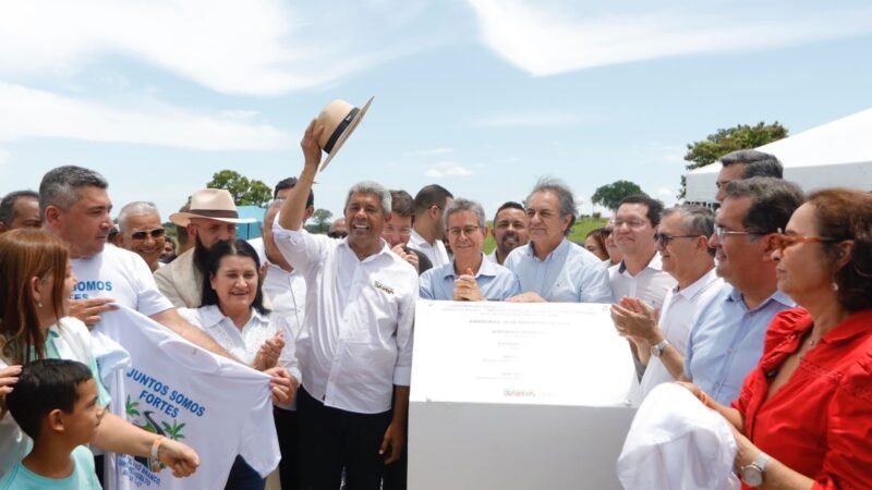 Em Barreiras, governador entrega 500 moradias do Minha Casa, Minha Vida e obras de pavimentação