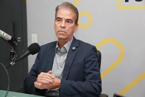 Coronel Alberto Feitosa confirma disputa a reeleição em 2026