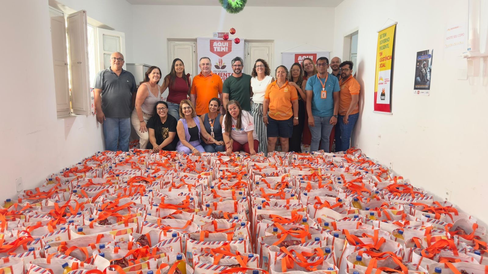 Prefeito Zeca Cavalcanti anuncia entrega de cestas natalinas e reforça cuidado com famílias atendidas pelas Cozinhas Comunitárias de Arcoverde