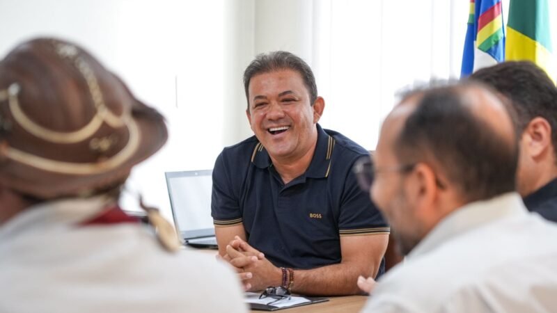 Prefeito Evilásio Mateus antecipa 13º e injeta mais de R$ 20 milhões na economia em menos de 20 dias