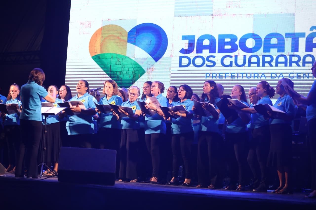 Natal Jaboatão Solidário reúne comunidade cristã com louvor e adoração no Centro da cidade