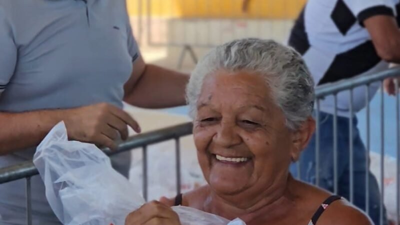 Programa “Orocó Sem Fome” realiza entregas de alimentos em comunidades rurais e ação é comemorada pela população