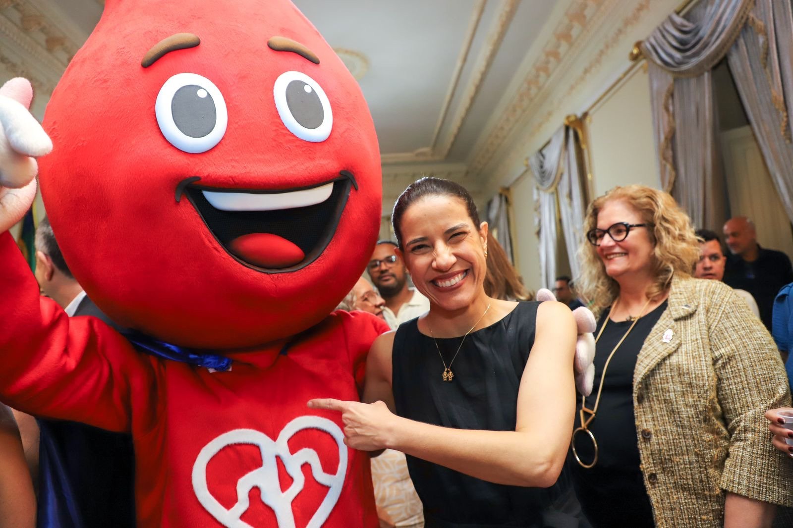 Governadora Raquel Lyra celebra 48 anos do Hemope com homenagens a doadores e a profissionais e reforça investimento do Governo na modernização da fundação