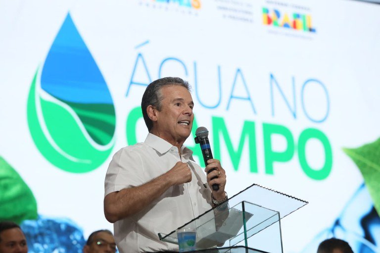 Ministro André de Paula participa do lançamento do Projeto Água no Campo, em Tocantins