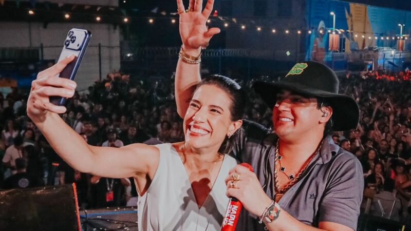 No Recife, governadora Raquel Lyra abre primeira noite do Festival Pernambuco Meu País Verão da cidade