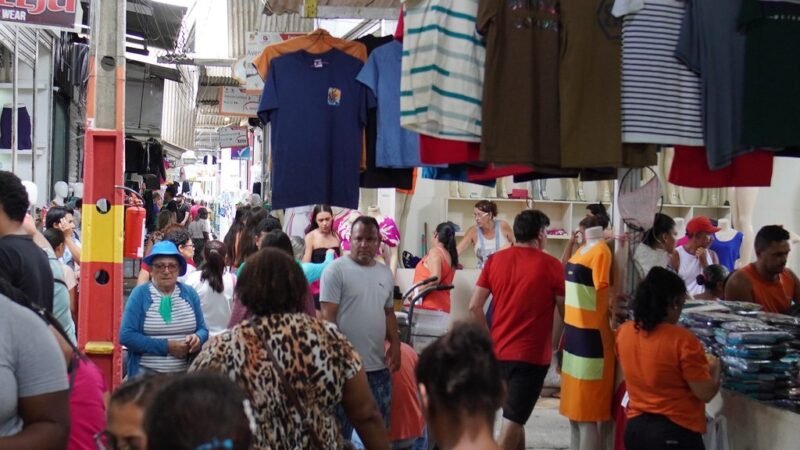 Feira da Moda de Caruaru supera expectativas e tem movimentação crescente neste fim de ano