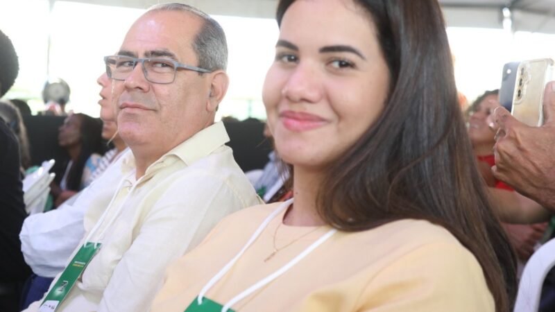 Prefeito Mano Medeiros acompanha visita do presidente Lula à Refinaria Abreu e Lima, no Ipojuca